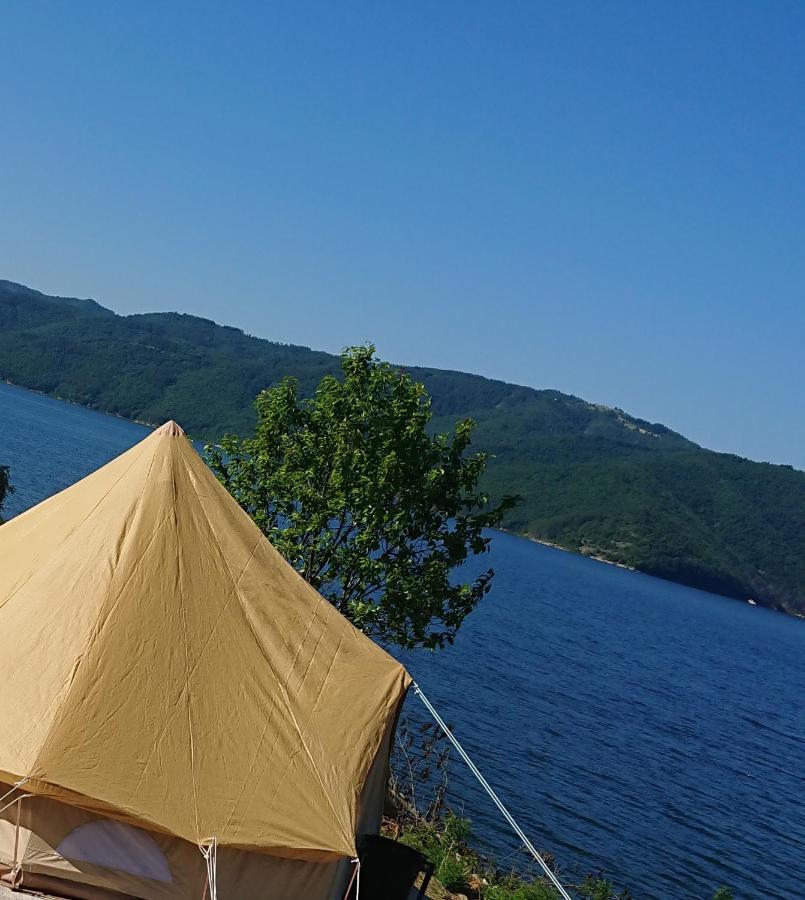 Lakeview Glamping Staro Myasto Eksteriør billede